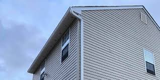 Affordable siding repair and maintenance services in Robstown, TX